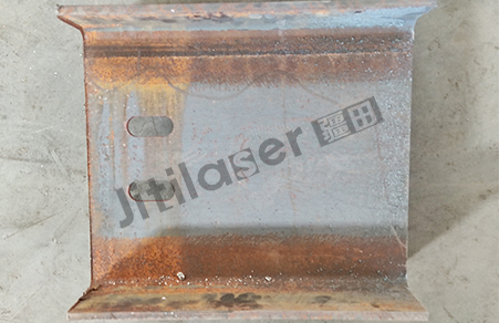 型钢激光切割机打孔不在中间