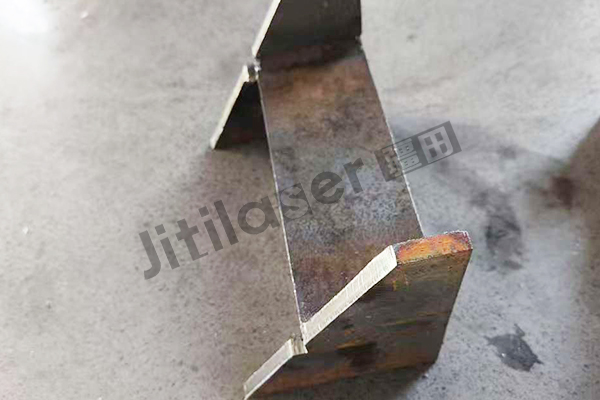 疆田H型钢二次加工线加工的型钢样品